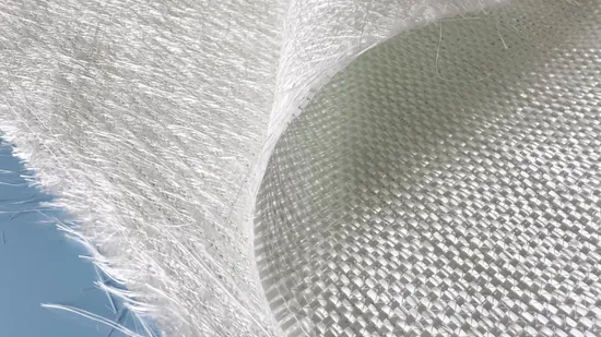 Free Sample Emk600/300, Emk800/450 Fiberglass Combo Mat, Glass Fiber Stitched Mat, Woven Roving Combination Surface Mat 1250mm Width X 50kg for Boat, Car, FRP 